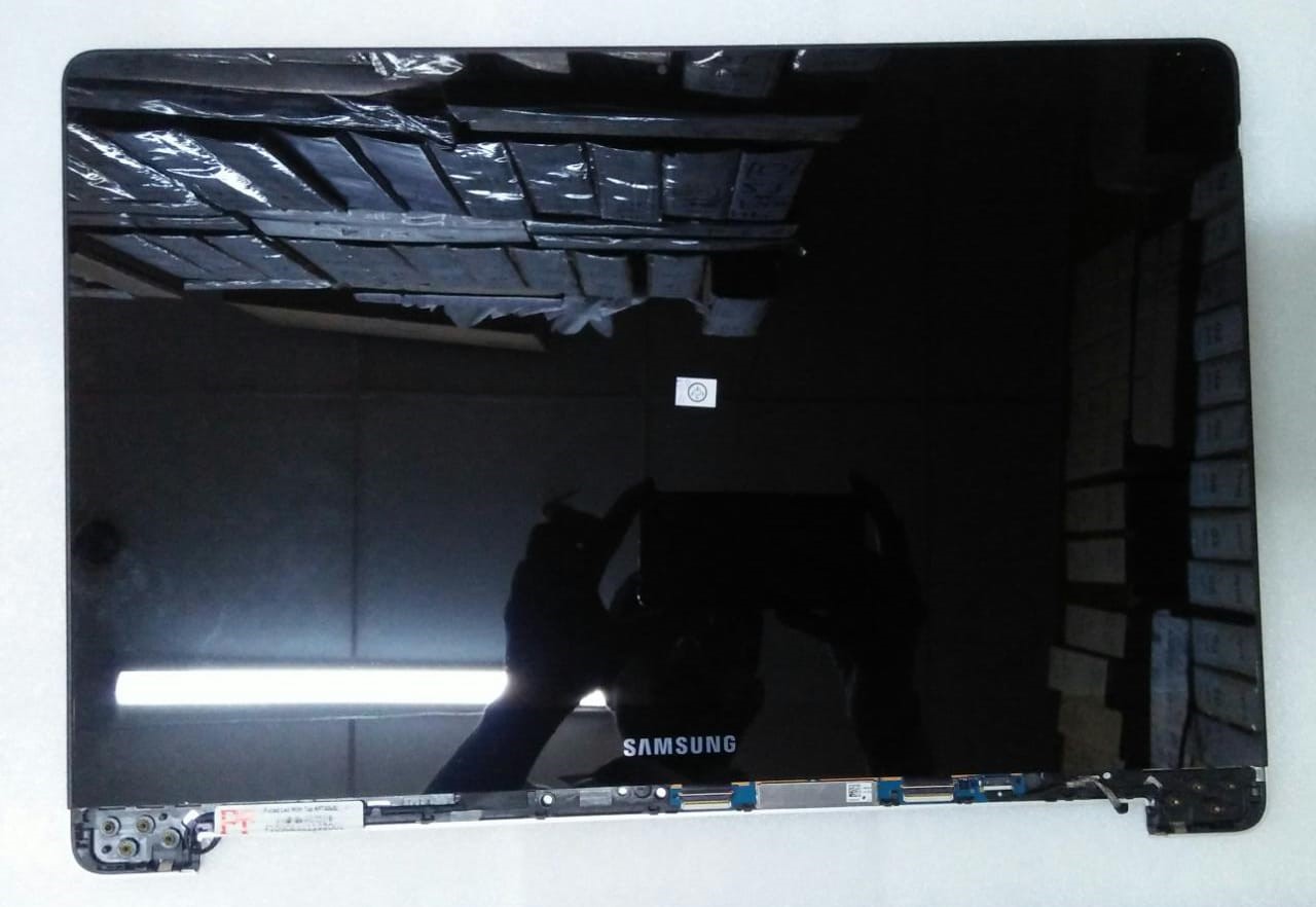 Pulled Led With Complate Top samsung NP740u5L with touch (FHD) 30 PIN