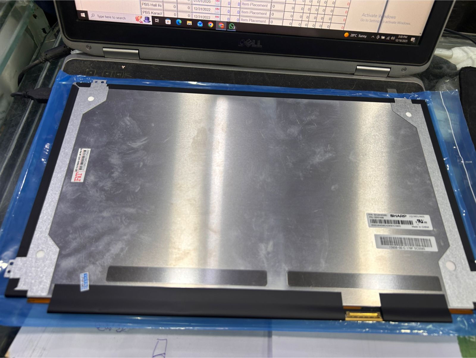LED 15.6 Matte UHD | 40 PIN IPS (LQ156D1JW05/00NY498) Up/Side Fitting (For Lenovo P50/P51)