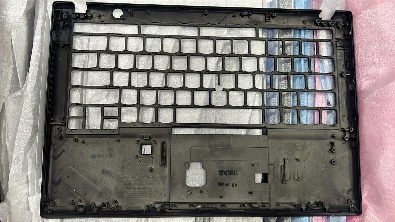 Cover Lenovo ThinkPad T490S T495S C BLACK