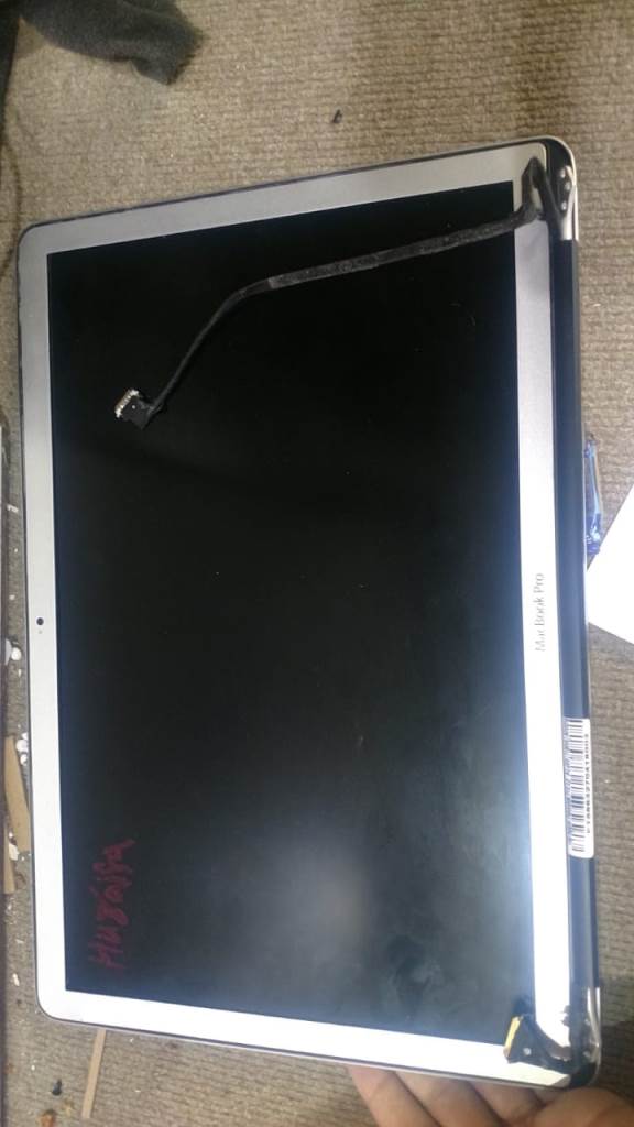 Pulled Top Apple Macbook Pro 15 A1286 |Frame|Antena