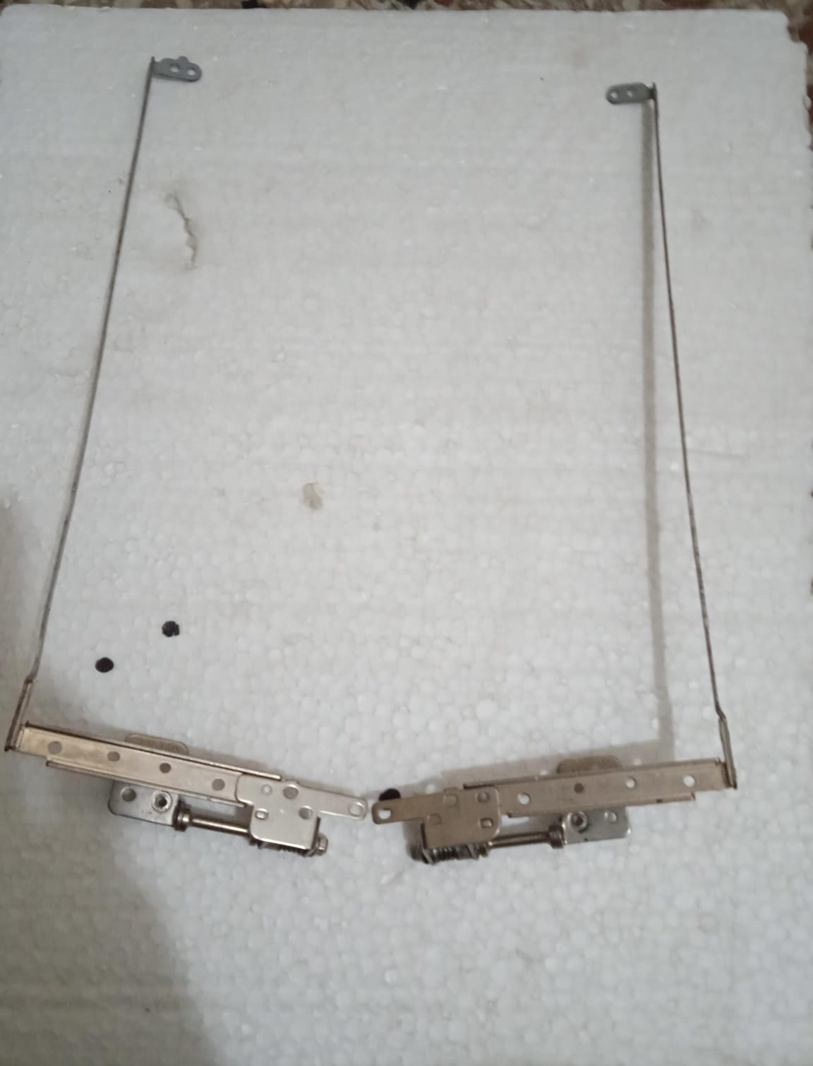 Hinge Toshiba Satellite L500/L505 ((AM073000500/AM073000600) | R/L (Version 2) [6936]