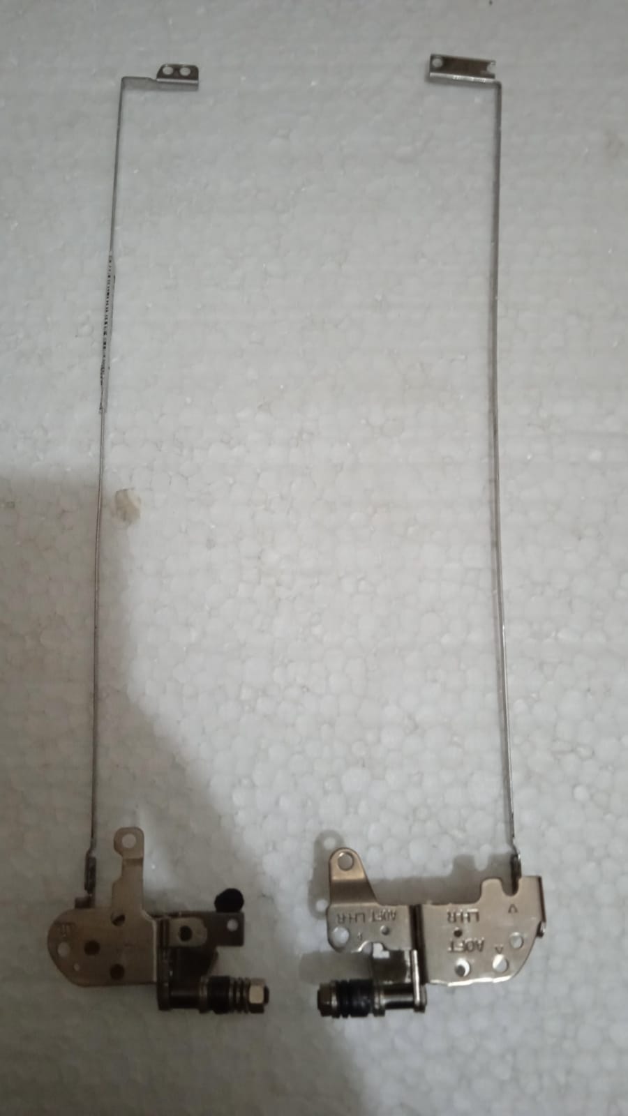 Hinge Toshiba Satellite L50-A/L50D-A /P50-A/P55-A (H000056090/H000056140) | R/L (TouchScreen)