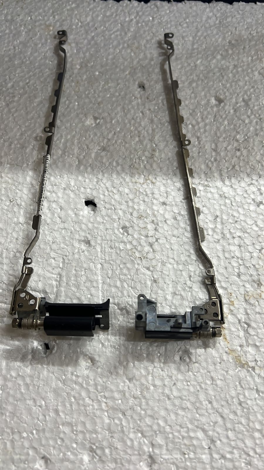 Hinge Lenovo IBM ThinkPad SL300 (45N5142) | R/L [6918]
