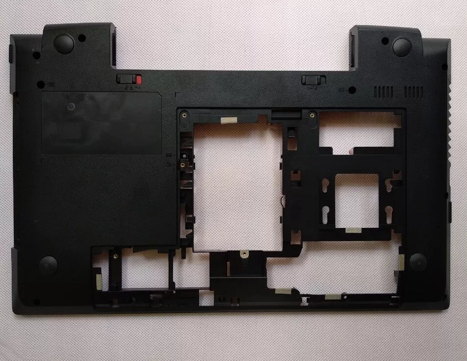 Base Cover Lenovo B590 D