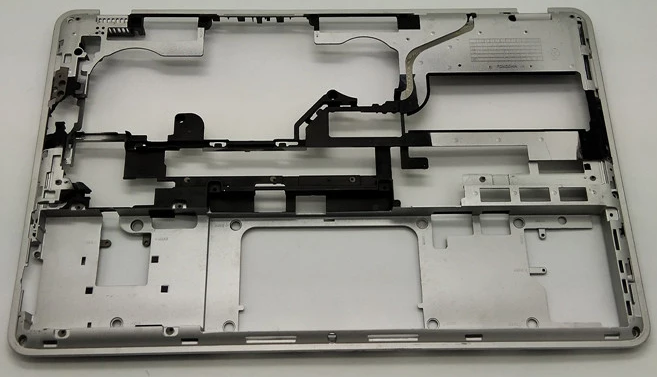 Base Cover HP Envy 15t-3000 668825-001 D